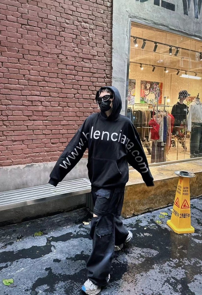 Balenciaga Black Oversized Hoodie netstar